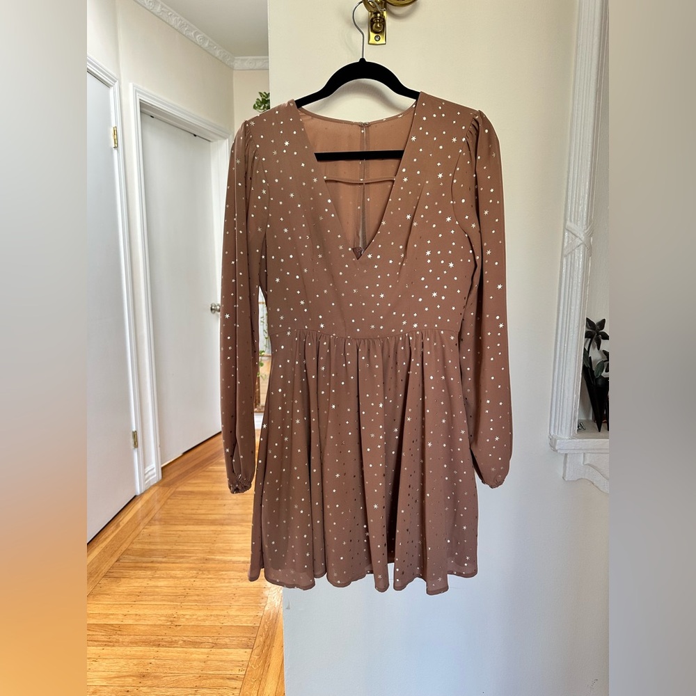 BCBG Long Sleeve star print dress